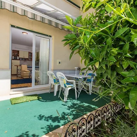One-bedroom In Okrug Gornji V Apartment Trogir